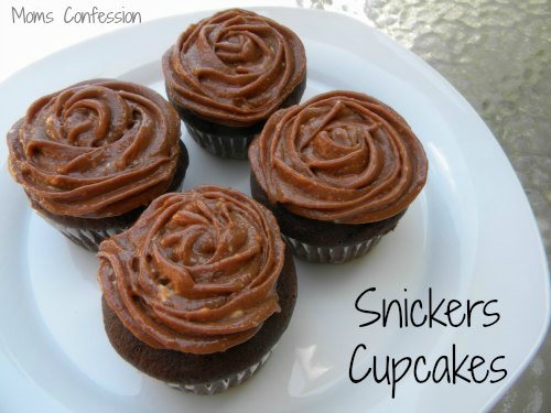 snickers cupcakes