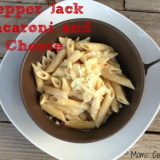 Enjoy this easy pepper jack macaroni and cheese recipe