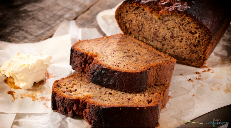 This easy banana nut bread recipe is the best delicious and perfect to make ahead for breakfast on the go. Must try!