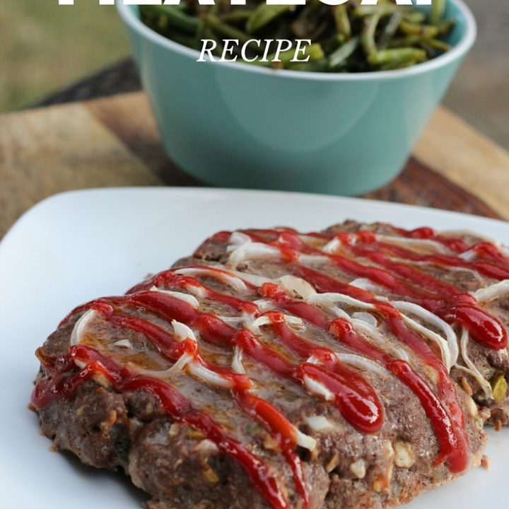Looking for a delicious and easy meatloaf recipe? Look no further! This is by far the best simple meatloaf recipe you will try that's been passed down from my mom!