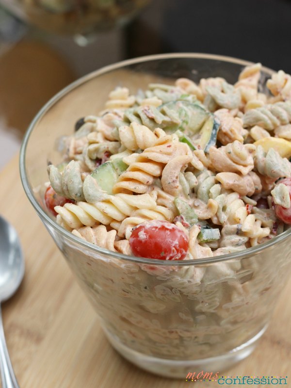 Easy Chipotle Ranch Pasta Salad