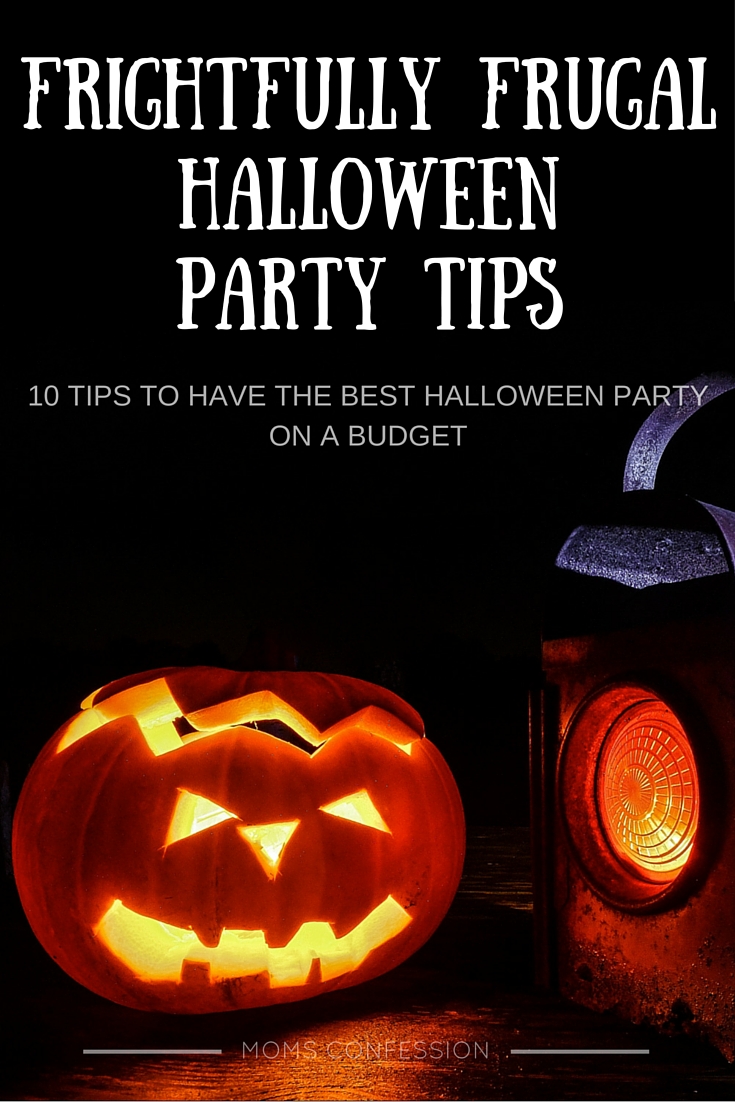 Are you looking to host a hauntingly good Halloween party on a budget this year? If you want some tips to get you started, take a look at these 10 frightfully frugal Halloween party tips!