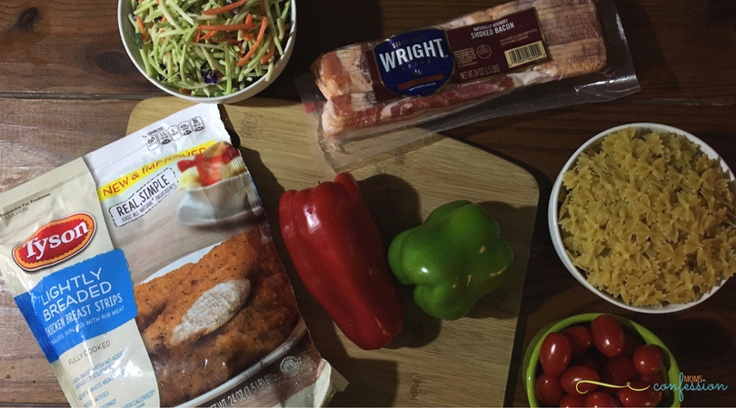 All the delicious ingredients that go into this 20 minute chicken bacon pasta recipe.