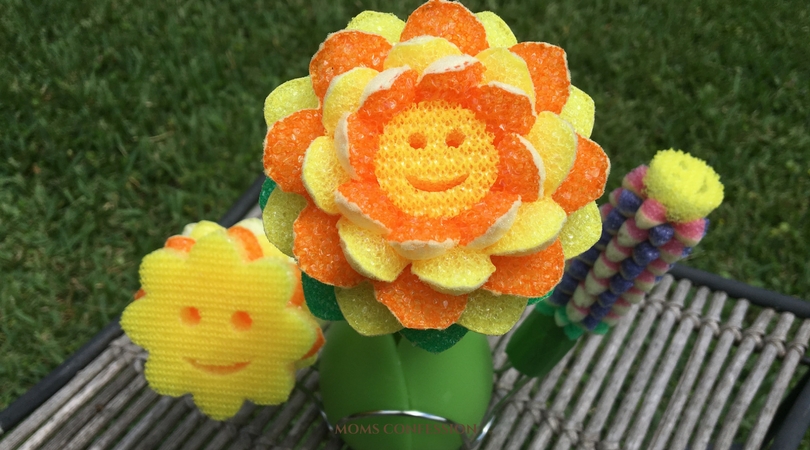 Scrub Daddy Scrub Daisy Dishwand System